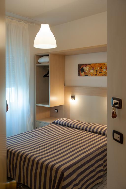 Hotel Torre Di Milo Maiori Habitación foto
