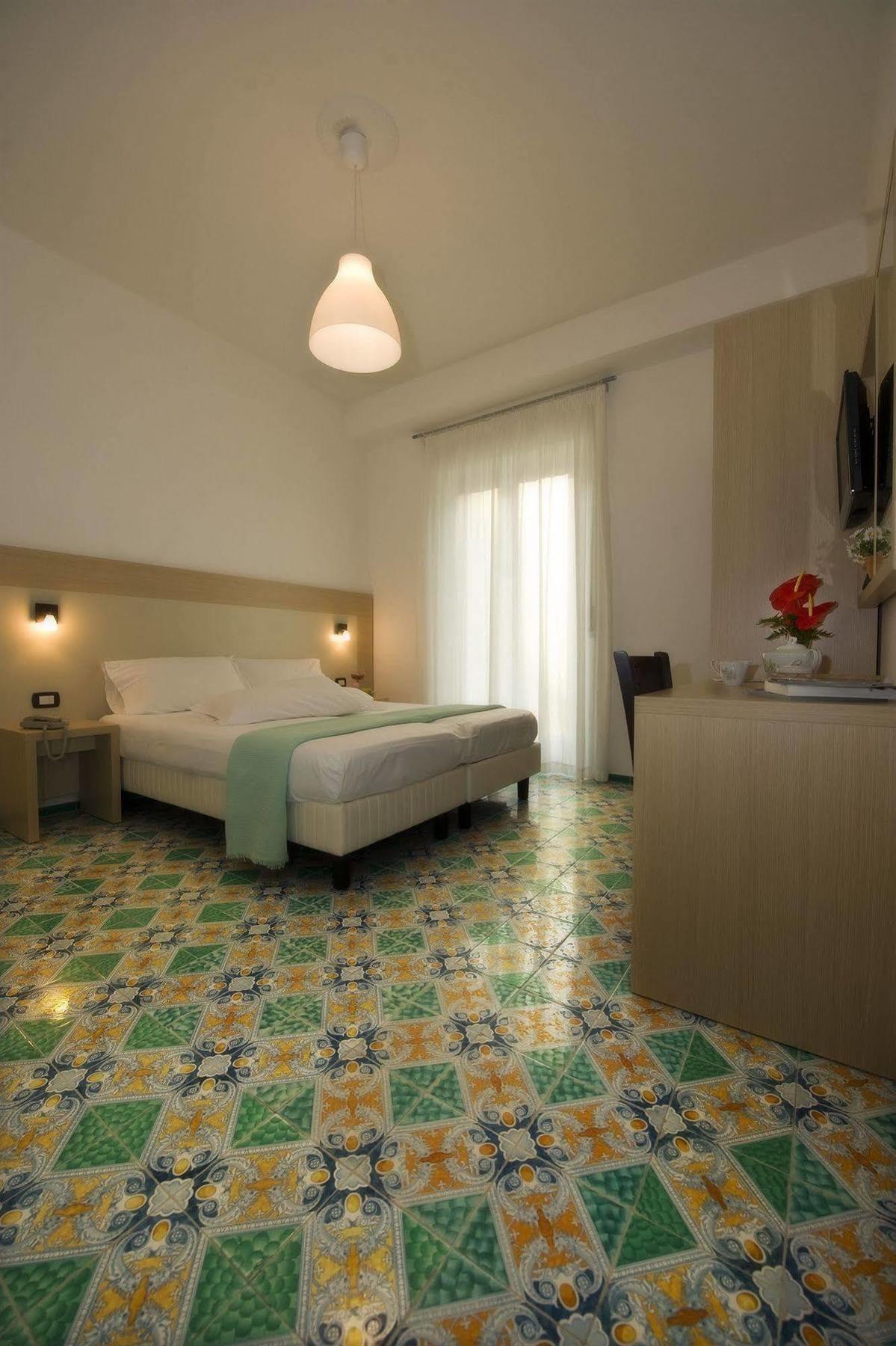Hotel Torre Di Milo Maiori Exterior foto